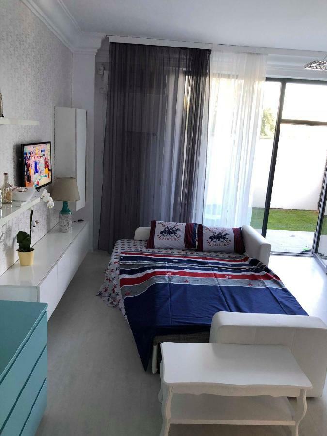 Zev- Cataleya Mamaia Nord Năvodari Exterior foto